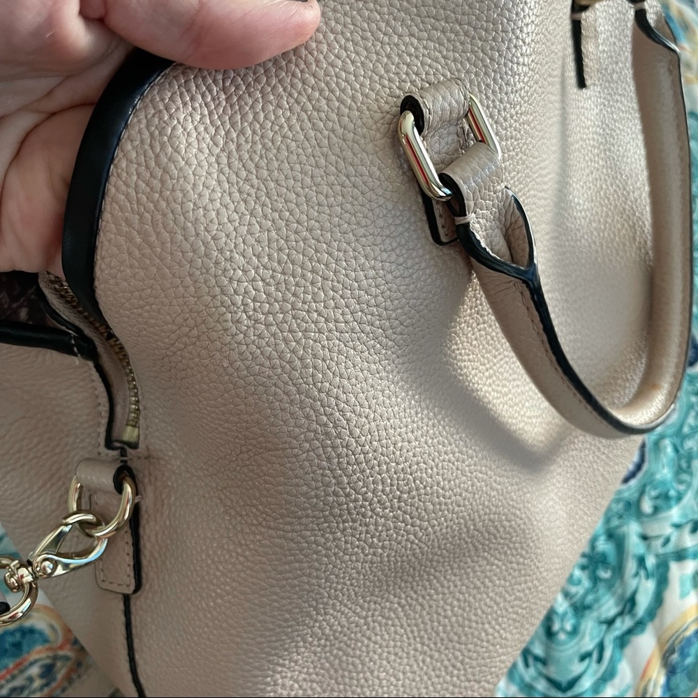 Beautiful Kate Spade (authentic) - Picture 5 of 6